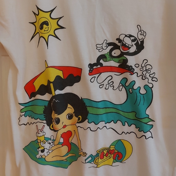 Betty Boop tshirt - Picture 1 of 4